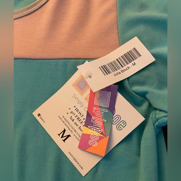 CLOSET CLEAR OUT ON ALL LULAROE MAKE AN OFFER  BUNDLE NWT MEDIUM SUPER SOFT CUTE - Picture 5 of 17